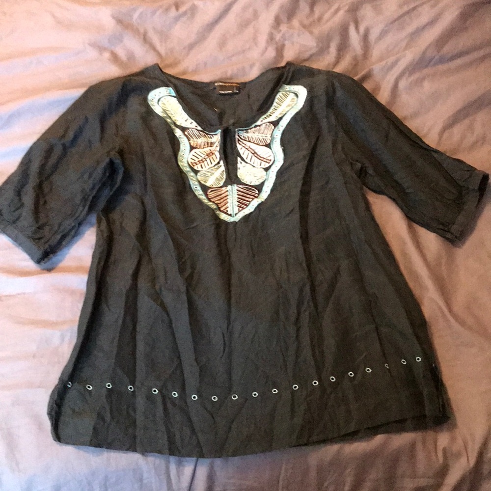 BCBG MAXAZARIA Blouse